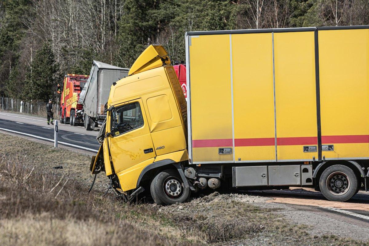 Photo: semi-truck after a highway crash